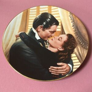 Gone with the wind collectible plate.